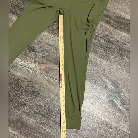 Halara Green Joggers -Like New! - Picture 6 of 11